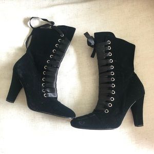 Vintage black velvet lace up boots 7.5 worn once